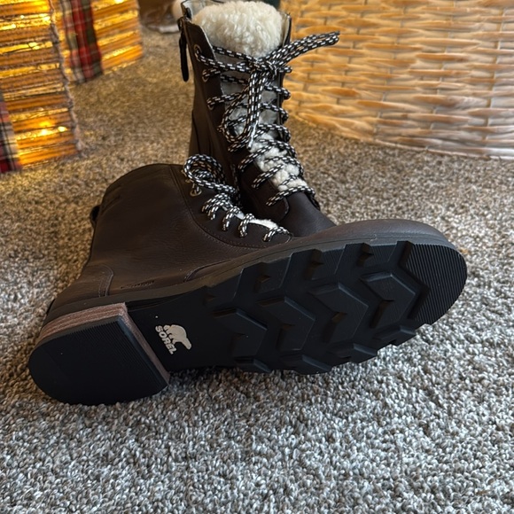 Sorel Boots - Picture 3 of 3